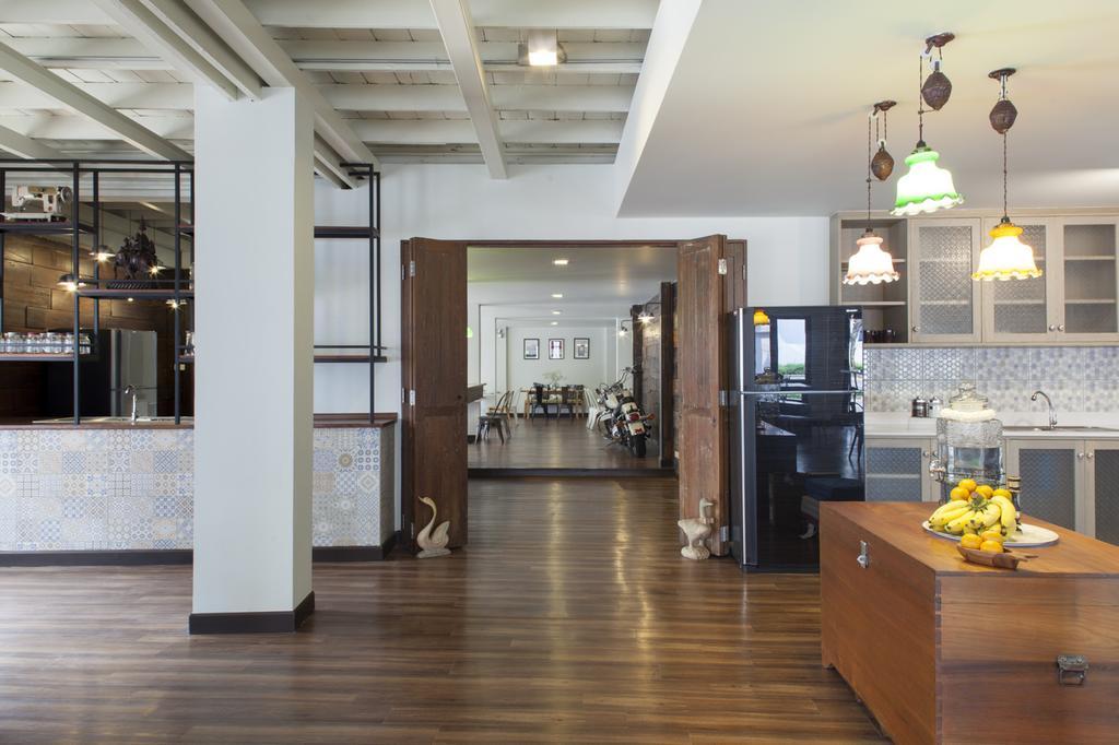 Baan Khun Nine Wang Doem Hotel Bangkok Exterior photo